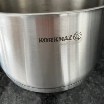 Korkmaz Tenceremde Hızlı Renk Değişimi Ve Kararma