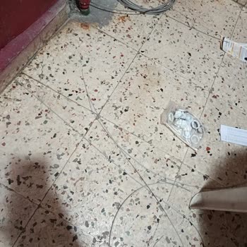 Türk Telekom Çalışması Sonrası Bina Girişinde Çöp Bırakılması Ve Temizlik Talebi