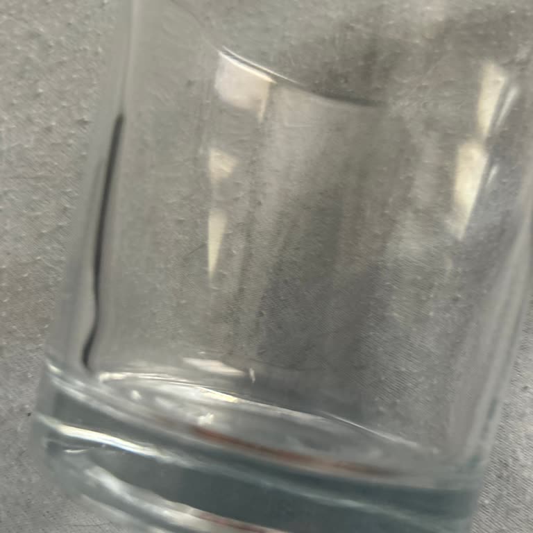 Yanıltıcı Reklam: Çift Cidarlı Jel Bardak Yerine Tek Cidarlı Cam Bardak Gönderildi