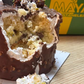 Maya Pastaneleri Diyarbakır Küflü Pasta Ve Sağlık Riski İade Talebi
