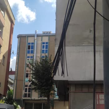 Kentsel Dönüşümde Kablolar Kesildi, İnternetsiz Kalma Ve Bilgi Yok