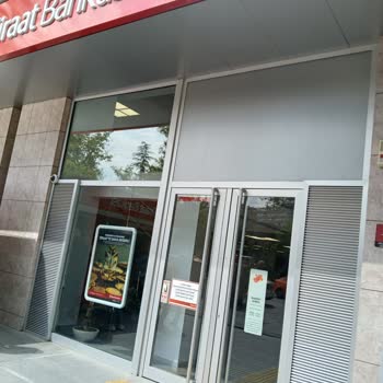Ziraat Bankası Başkent Şubesi’nde Ölüm Sonrası Saygısız Ve Umursamaz Muamele