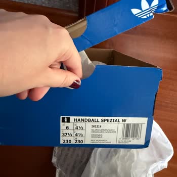 Adidas Üretim Hatası Sebebiyle Yanlış Boyutlu Ayakkabı Ve Reddedilen İade Talebi