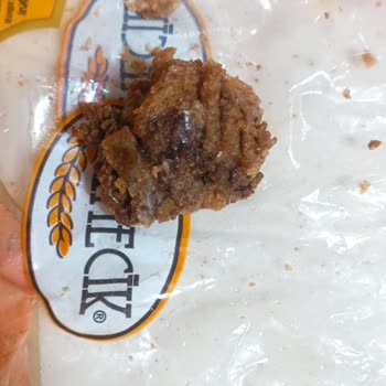 BİM'de Kepekli Ekmekte Et Parçasına Benzer Yabancı Madde Bulunması