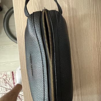 Fermuar Sürekli Arızalanıyor, Mağaza İade İsteğini Reddederek Tadilat Yapıyor