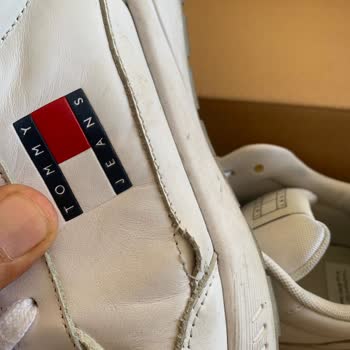 Boyner'de Satılan Calvin Klein Ve Tommy Hilfiger Ayakkabıların Kalite Sorunu