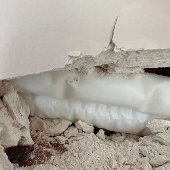 Arçelik Yetkili Servisi Hatalı Montajı İle Su Ve Gaz Kaçakları Yaşattı