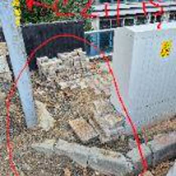 Ayedaş’ın Çınarlı Sokak Elektrik Şebekesi Yenileme Çalışması Tamamlanmadı, Yol Ve Aydınlatma Sorunlu