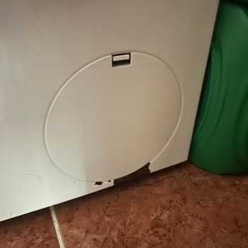 Bosch Çamaşır Makinesindeki Paslanma Ve Ücretsiz Onarım Talebi