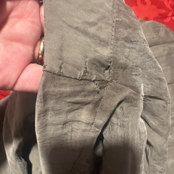 Pantolon 30 Dakikada Yırtıldı, Mağaza Ücret İadesi Reddi