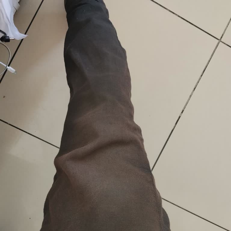 Siyah Xside Pantolon İlk Kullanımda Renk Soldu