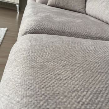 Ayıplı Koltuk Takımı Ve Cevapsız Mağaza İletişimi