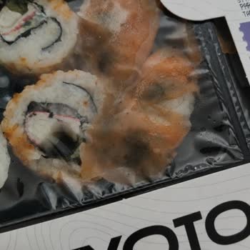 Bozuk Sushi Ve Onigiri Ürünleri Sağlık Sorunu Yaratırken Yemeksepeti Çözüm Sunmadı