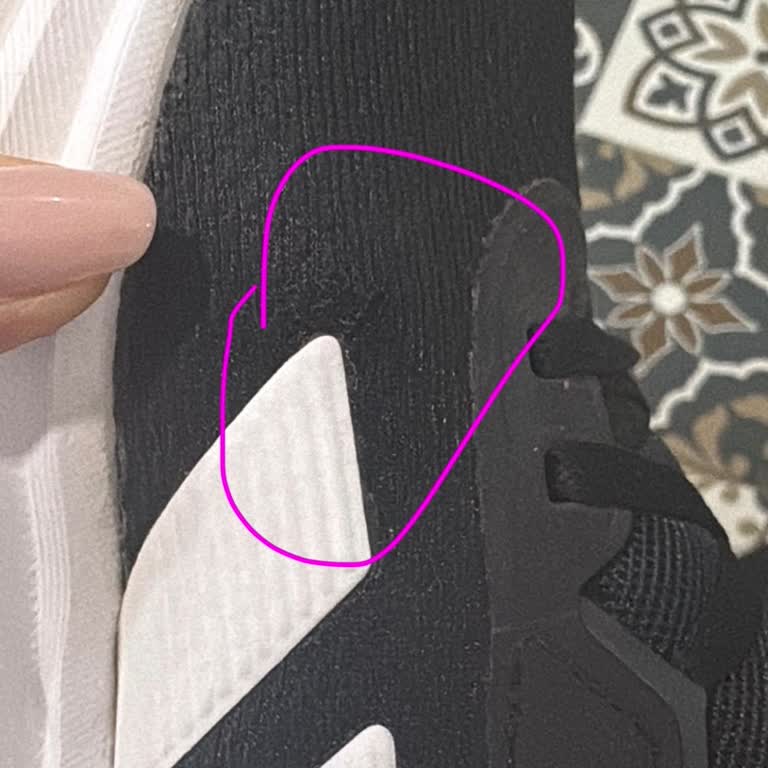Aynı Model Adidas Ayakkabıda Tekrarlayan Yırtılma Ve İade Reddi