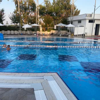 Crystal Hotels Crystal Paraiso Aqua Oda Ve Havuzla İlgili Ciddi Sorunlar Yaşıyoruz