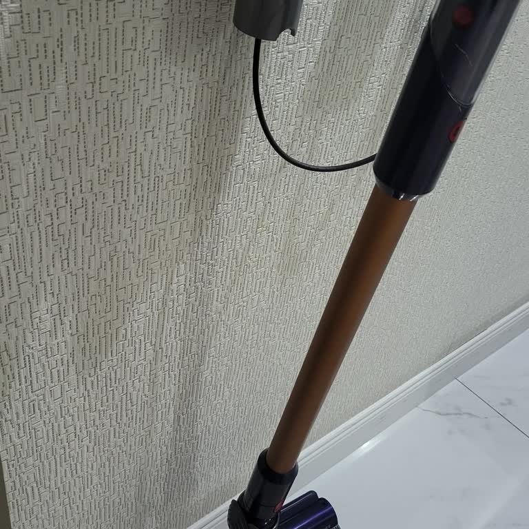 Dyson Gen 5 Süpürge Tekrarlayan Arıza Ve Kayıp Işıklı Başlık Nedeniyle Ayıplı Ürün Talebi