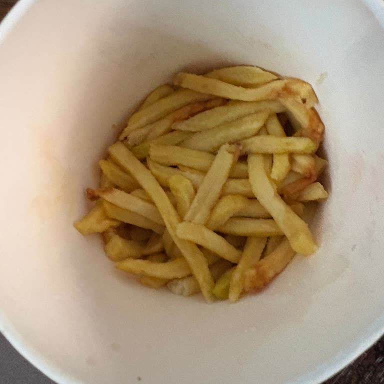 Marulsuz Sipariş Marullu Geldi, Soslar Ve Patates Eksik, Geri Ödeme Talebi