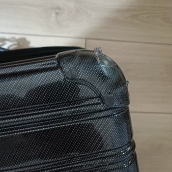 Üç Bavulun Deformasyonlu Hasarı Ve Tazminat Talebi