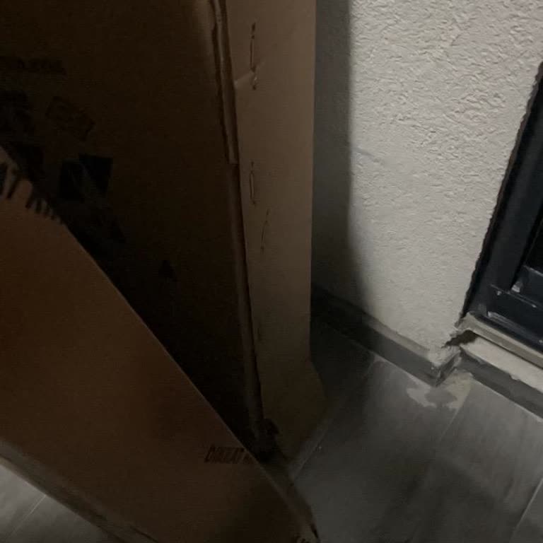 Kapı Teslimatı Yapılmadığı Ve Hasarlı Kargo Nedeniyle Mağduriyet