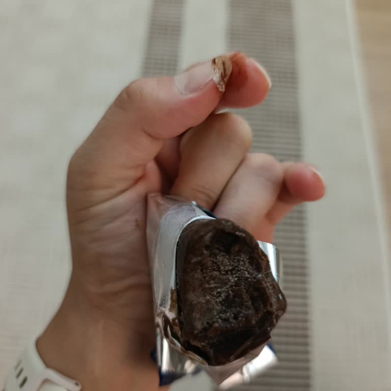 Alaska Frigo’da Jelatin Parçası Bulunması Güvenimi Sarsıyor