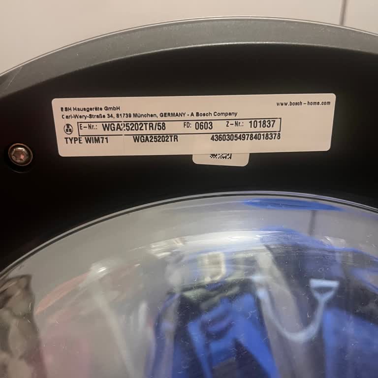 Bosch Çamaşır Makinesinde Sürekli Rutubet Kokusu Ve Servisin Çözüm Sunamaması