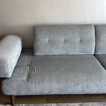 Montaj Hatası Nedeniyle Ayıplı Koltuk Takımı Ve Haksız Servis Ücreti Talebi