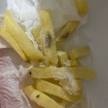 A101 Kariye Türbe Sokak Şubesinde Küflü Dondurulmuş Patates Kızartması Satışı