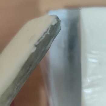 Torku Tam Yağlı Tost Peynirinde Küf Ve Sağlık Endişesi