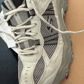 Skechers Ayakkabısındaki Dikiş Atması Mağaza Reddine Karşı Tüketici Şikayeti