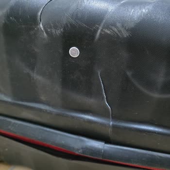 Sürat Kargo'nun Hasarlı Valiz Teslimatı Ve Sorumluluk Reddi