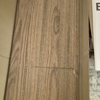 Kırık Billy Paneli Teslim Edildi, Değişim Hâlâ Gerçekleşmedi