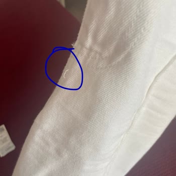 İlk Giyişte Pantolon Yırtıldı, Değişim Veya İade Talebi