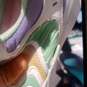 Zapatos FILA destruidos en un mes, solicito reembolso o cambio