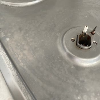 Cif Krem Spreyi Ocağımın Cilayı Sildi
