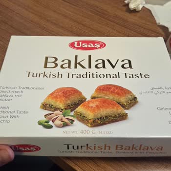 Usaş Baklavanın Bozulmuş Ve Şekerlenmiş Olması