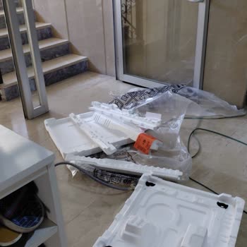 Teslim Edilen Çamaşır Makinesinin Kapağı Kırık Ve Servis Sürecinde Saygısız Davranış