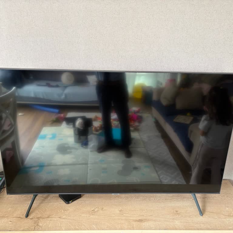 Samsung TV Panel Arızası İçin Haksız Ücret Ve Bin TL Servis Ücreti İadesi Talebi