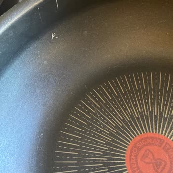 Tefal Ingenio Setinde Kaplama Dökülmesi Ve Servisin Reddi