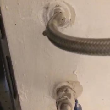 Arçelik Yetkili Servisin Montaj Hatası Banyoda Sürekli Su Sızıntısına Ve Maddi Zararına Yol Açtı