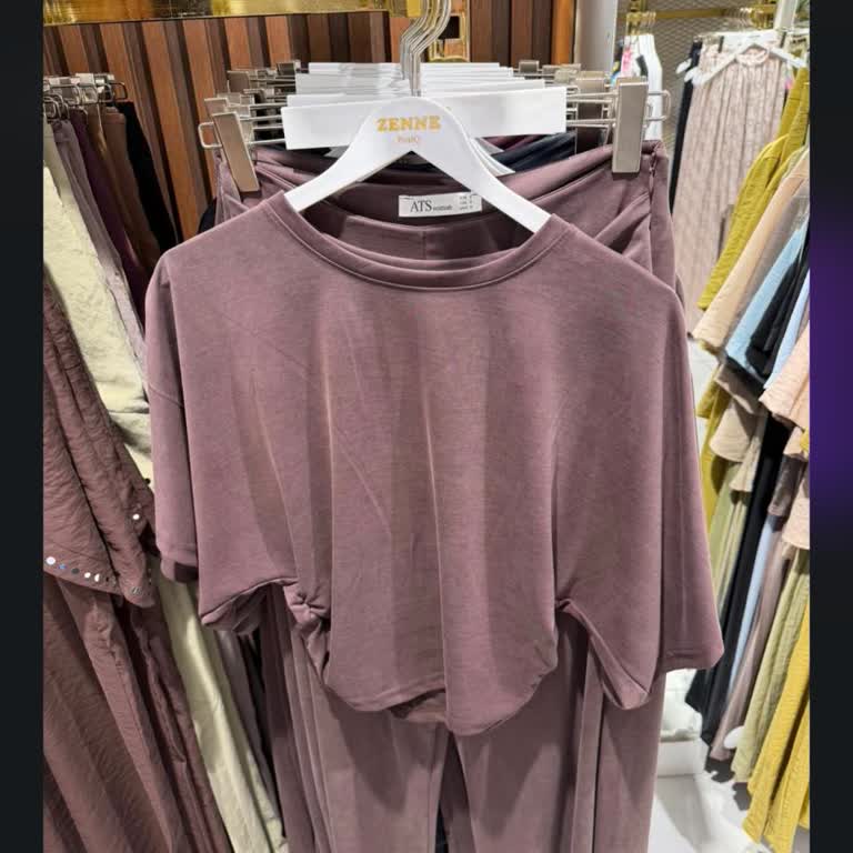 Bordo Takım Yıkanırken Yırtıldı Zenne Butik Yardımcı Olmadı