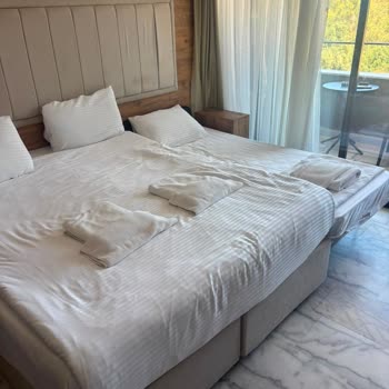 Otel Tanıtımıyla Gerçek Koşullar Arasındaki Uyuşmazlık Ve İade Talebi