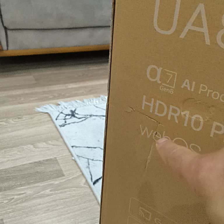 BİM Ve LG Servisi Kırık Televizyonu Değiştirmeyi Reddetti