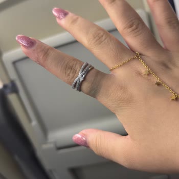Çelik Takı Kararıp Ciltte İz Bıraktı Ve Ücret İadesi İstiyorum