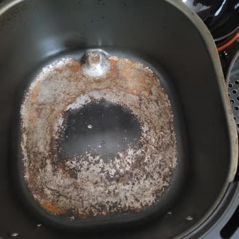 Kumtel Airfryer Sepet Ve İç Haznedeki Boya Soyulması Ve Paslanma Sorunu