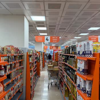 Migros Hacı İlyas Şubesinde Dağınık Düzen Ve Ürün Eksikliği