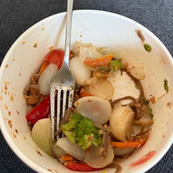 Noodle Yok, Sebzelerle Dolu Sipariş İçin İade Talebi