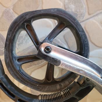 Decathlon Scooter Yedek Tekerlek Temin Edilemiyor