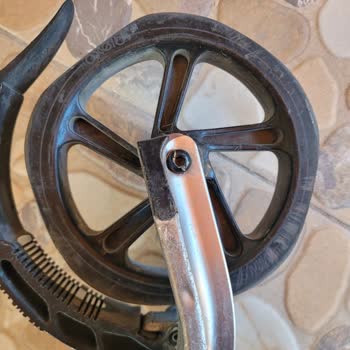Decathlon Scooter Yedek Tekerlek Temin Edilemiyor