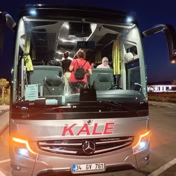 Vaat Edilen 2+1 Otobüs Yerine 2+2 Araçla Değiştirilmesi, Kapı Arızası Ve Konforsuz Yolculuk