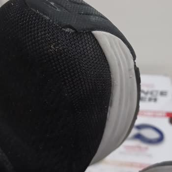 Skechers GO Walk Ayakkabısının Tabanda Hızlı Soyulması Ve Parçalanması